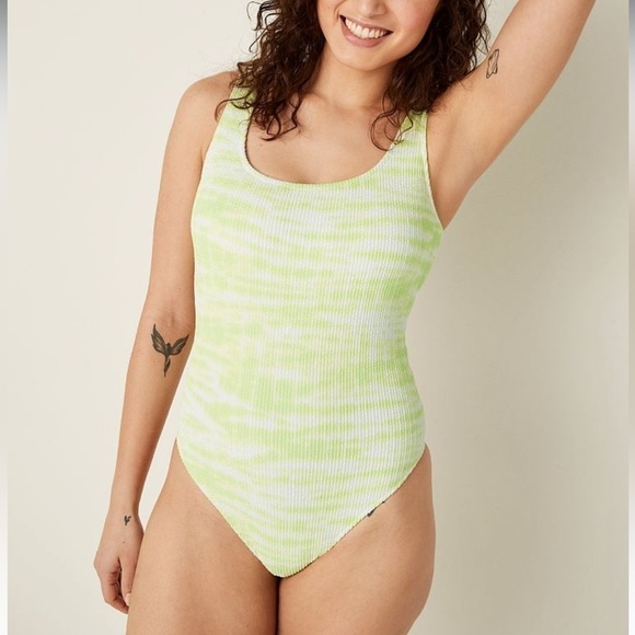 VS Pink Crinkle scoop one piece swimsuit lime tie dye size XL - Picture 2 of 8